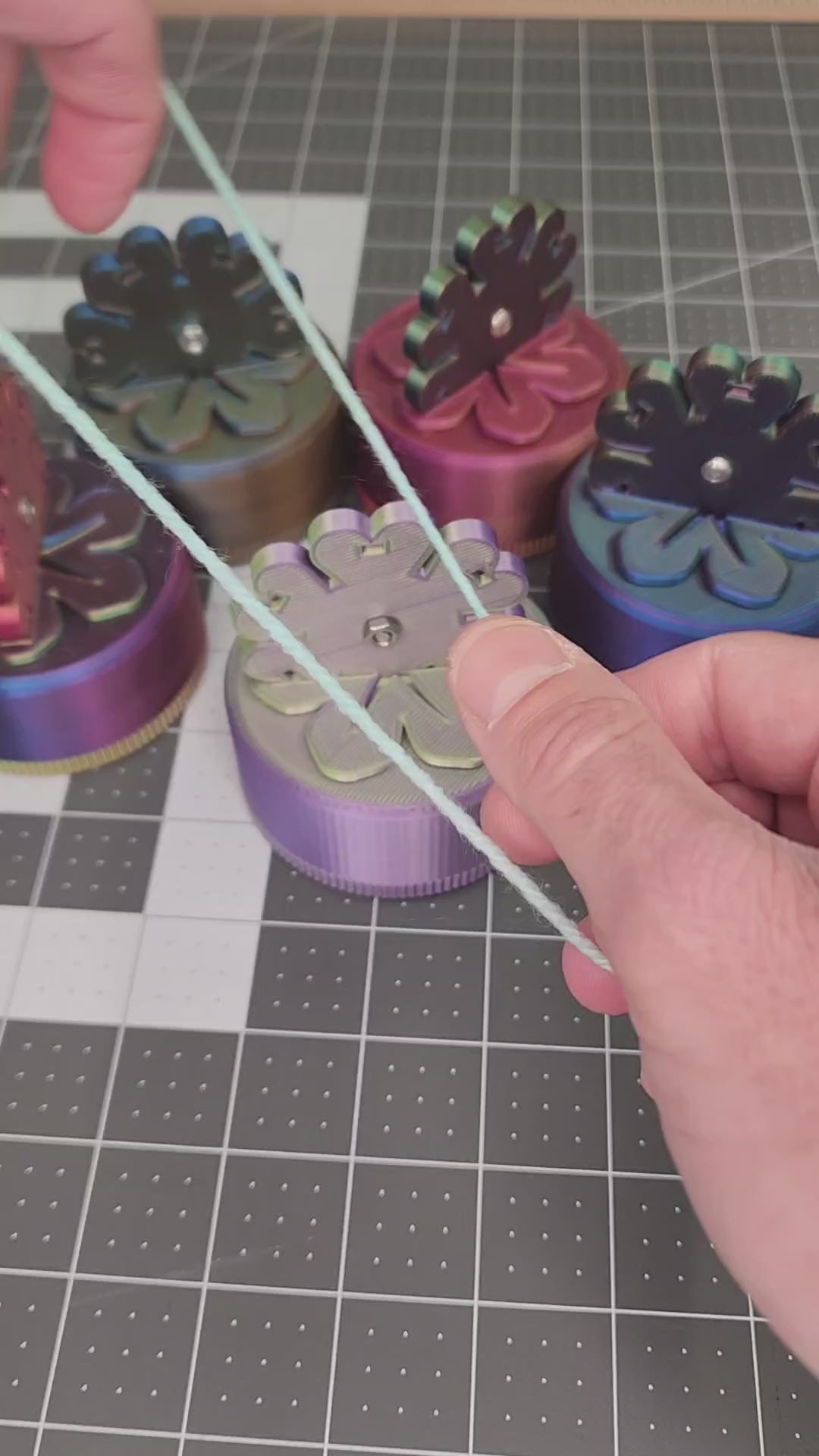 Cutsy Daisy 🌸✂️ – The Cutest Way to Snip Thread & Yarn!